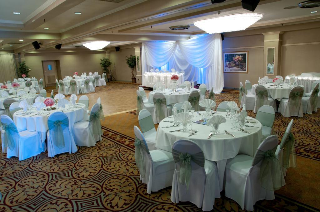 The Hotel Fresno Bagian luar foto