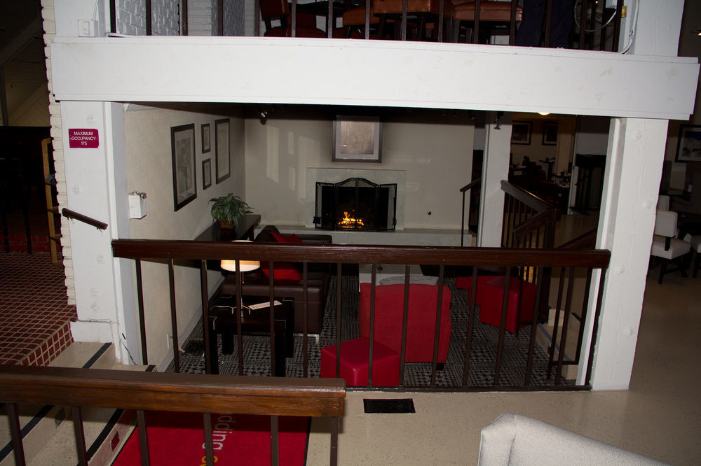 The Hotel Fresno Bagian luar foto