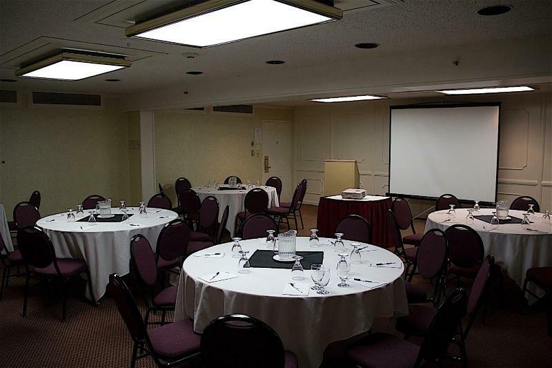 The Hotel Fresno Bagian luar foto